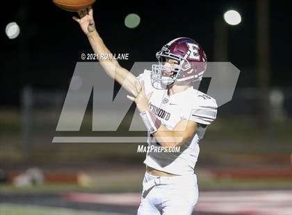 Thumbnail 2 in Edmond Memorial @ Mustang photogallery.