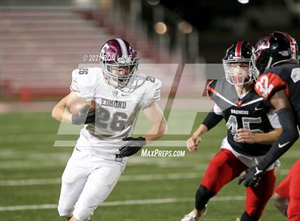 Thumbnail 3 in Edmond Memorial @ Mustang photogallery.
