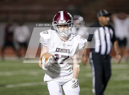 Thumbnail 3 in Edmond Memorial @ Mustang photogallery.