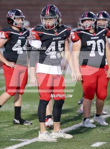 Thumbnail 2 in Edmond Memorial @ Mustang photogallery.