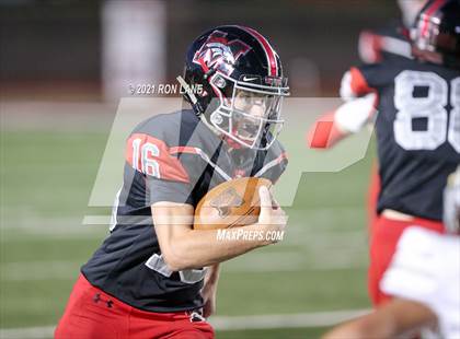 Thumbnail 2 in Edmond Memorial @ Mustang photogallery.