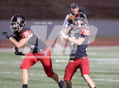 Thumbnail 1 in Edmond Memorial @ Mustang photogallery.