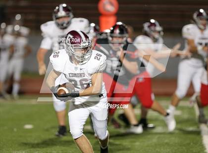 Thumbnail 3 in Edmond Memorial @ Mustang photogallery.