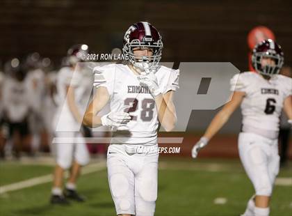 Thumbnail 1 in Edmond Memorial @ Mustang photogallery.