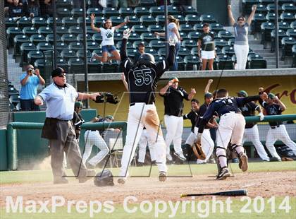 Thumbnail 2 in Port of Los Angeles vs. Fulton (CIF LA City Section Div 3 Final) photogallery.
