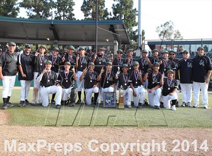 Thumbnail 2 in Port of Los Angeles vs. Fulton (CIF LA City Section Div 3 Final) photogallery.
