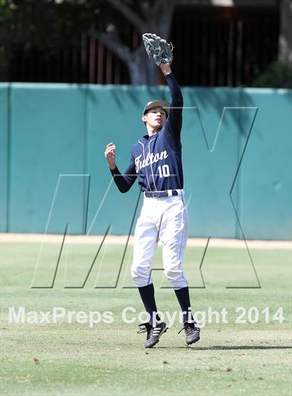 Thumbnail 1 in Port of Los Angeles vs. Fulton (CIF LA City Section Div 3 Final) photogallery.