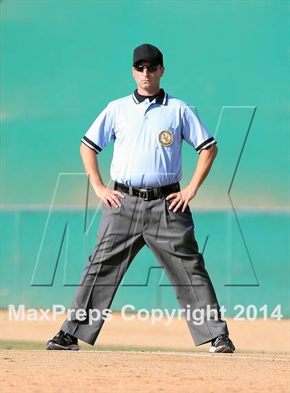 Thumbnail 2 in Port of Los Angeles vs. Fulton (CIF LA City Section Div 3 Final) photogallery.
