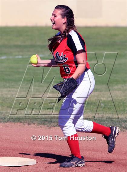 Thumbnail 1 in Gladstone vs Wilson photogallery.