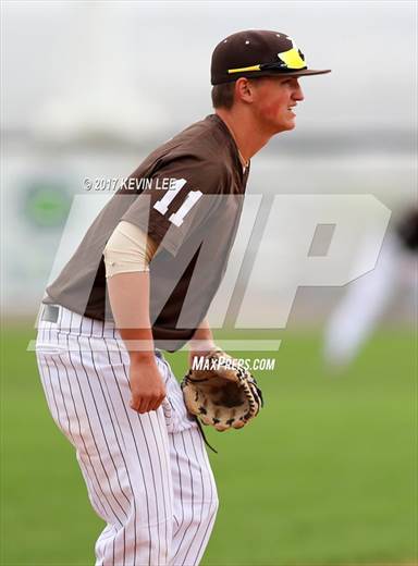 null - Photo 01