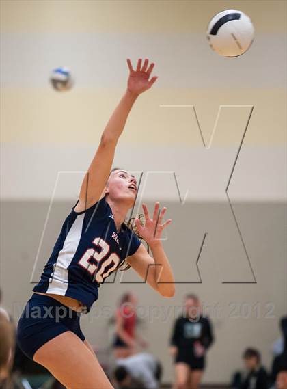 Thumbnail 3 in Barnstable vs Lincoln-Sudbury (2012 Showcase of Champions Holyoke Gold Final) photogallery.