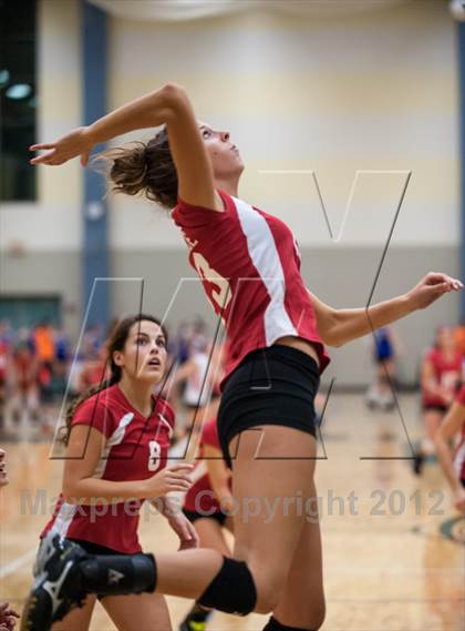 Thumbnail 2 in Barnstable vs Lincoln-Sudbury (2012 Showcase of Champions Holyoke Gold Final) photogallery.