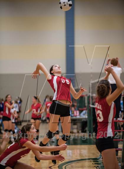 Thumbnail 1 in Barnstable vs Lincoln-Sudbury (2012 Showcase of Champions Holyoke Gold Final) photogallery.
