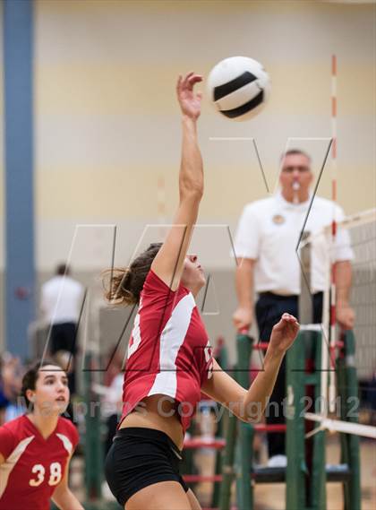 Thumbnail 1 in Barnstable vs Lincoln-Sudbury (2012 Showcase of Champions Holyoke Gold Final) photogallery.