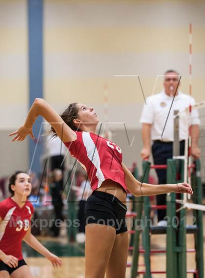 Thumbnail 3 in Barnstable vs Lincoln-Sudbury (2012 Showcase of Champions Holyoke Gold Final) photogallery.