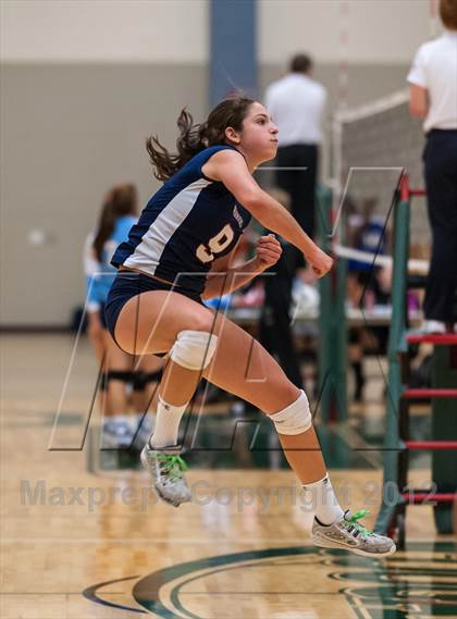 Thumbnail 1 in Barnstable vs Lincoln-Sudbury (2012 Showcase of Champions Holyoke Gold Final) photogallery.