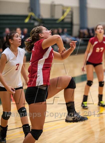 Thumbnail 1 in Barnstable vs Lincoln-Sudbury (2012 Showcase of Champions Holyoke Gold Final) photogallery.