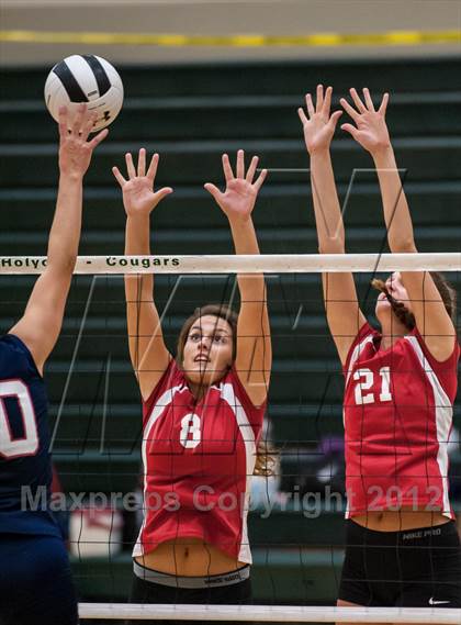 Thumbnail 2 in Barnstable vs Lincoln-Sudbury (2012 Showcase of Champions Holyoke Gold Final) photogallery.