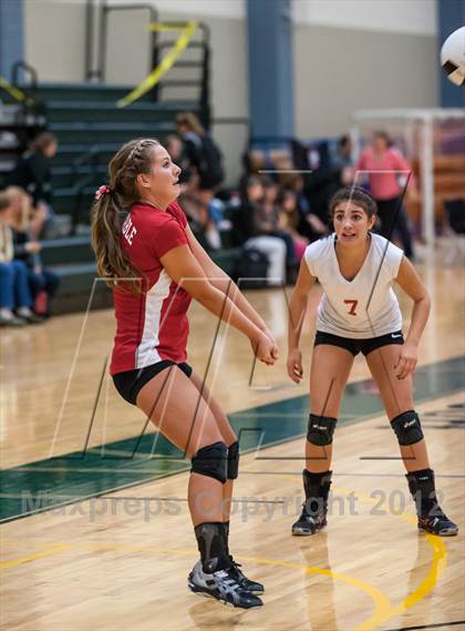 Thumbnail 1 in Barnstable vs Lincoln-Sudbury (2012 Showcase of Champions Holyoke Gold Final) photogallery.