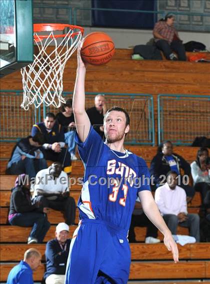 Thumbnail 3 in La Costa Canyon vs. St. Joseph Notre Dame (MaxPreps Holiday Classic) photogallery.