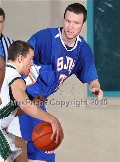 Thumbnail 2 in La Costa Canyon vs. St. Joseph Notre Dame (MaxPreps Holiday Classic) photogallery.