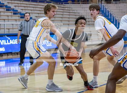 Thumbnail 3 in Indianapolis Crispus Attucks @ Carmel photogallery.