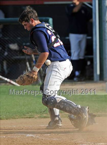 Thumbnail 1 in Nolan Catholic @ John Paul II photogallery.