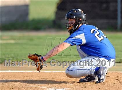 Thumbnail 1 in Nolan Catholic @ John Paul II photogallery.