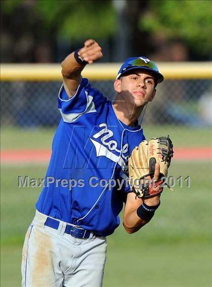 Thumbnail 1 in Nolan Catholic @ John Paul II photogallery.