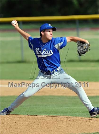 Thumbnail 1 in Nolan Catholic @ John Paul II photogallery.