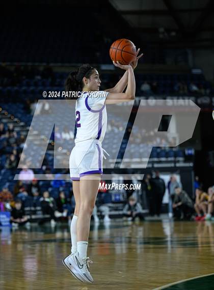 Thumbnail 2 in Mead vs. Garfield (WIAA 3A Final) photogallery.