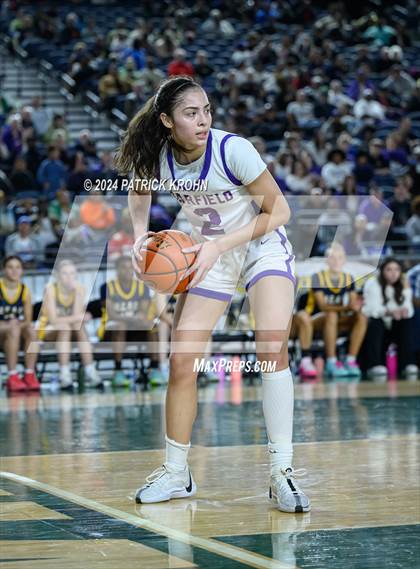 Thumbnail 1 in Mead vs. Garfield (WIAA 3A Final) photogallery.