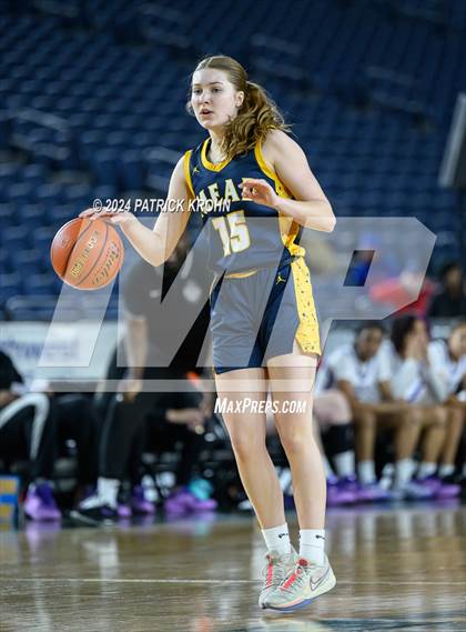 Thumbnail 2 in Mead vs. Garfield (WIAA 3A Final) photogallery.