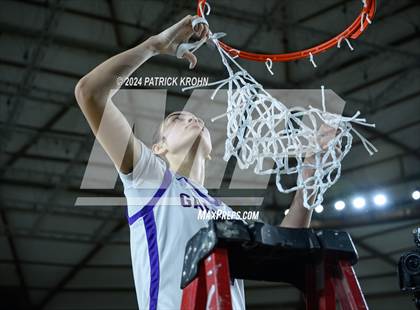Thumbnail 2 in Mead vs. Garfield (WIAA 3A Final) photogallery.