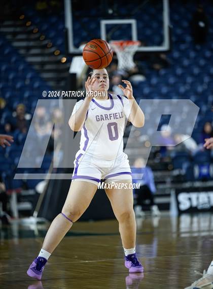 Thumbnail 2 in Mead vs. Garfield (WIAA 3A Final) photogallery.