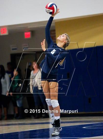 Thumbnail 2 in Independence vs. Central Valley Christian (CIF Central D2 Final) photogallery.