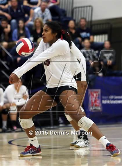 Thumbnail 1 in Independence vs. Central Valley Christian (CIF Central D2 Final) photogallery.