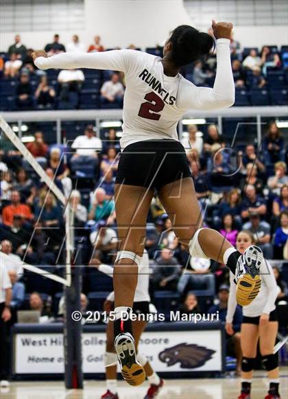 Thumbnail 2 in Independence vs. Central Valley Christian (CIF Central D2 Final) photogallery.