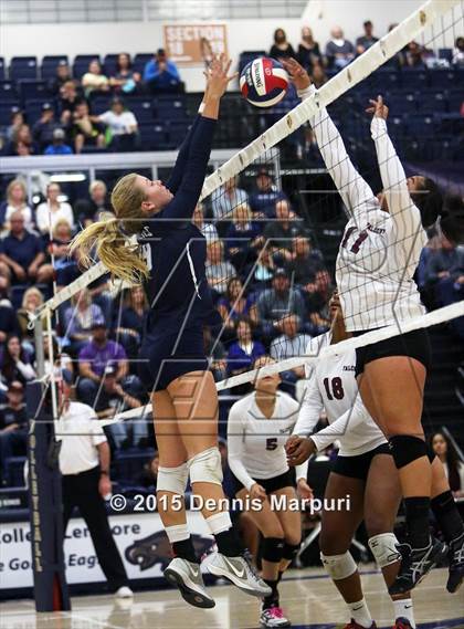 Thumbnail 1 in Independence vs. Central Valley Christian (CIF Central D2 Final) photogallery.