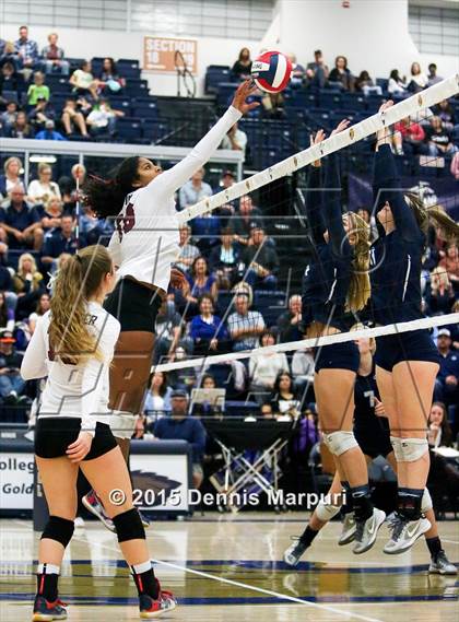 Thumbnail 1 in Independence vs. Central Valley Christian (CIF Central D2 Final) photogallery.