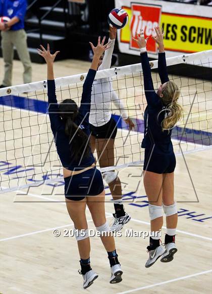 Thumbnail 3 in Independence vs. Central Valley Christian (CIF Central D2 Final) photogallery.
