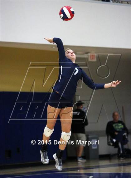 Thumbnail 2 in Independence vs. Central Valley Christian (CIF Central D2 Final) photogallery.