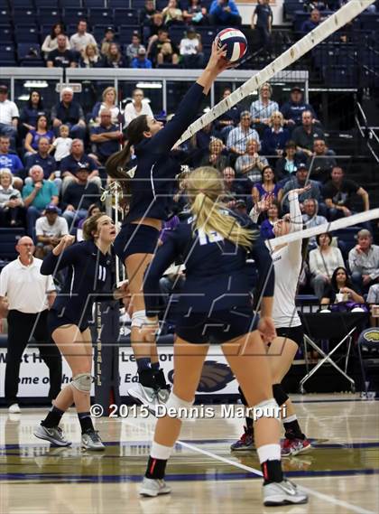 Thumbnail 2 in Independence vs. Central Valley Christian (CIF Central D2 Final) photogallery.