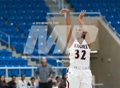 Thumbnail 2 in Wagner vs. Cigarroa (NISD Girls Basketball Tournament) photogallery.