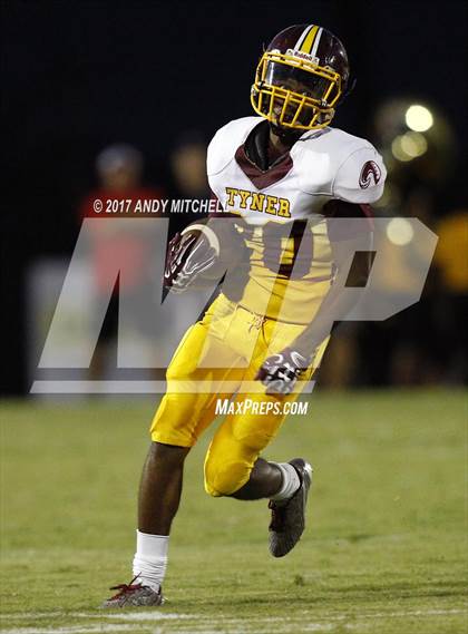 Thumbnail 2 in Tyner Academy @ Signal Mountain photogallery.