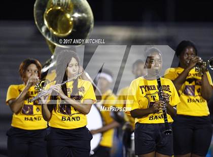 Thumbnail 1 in Tyner Academy @ Signal Mountain photogallery.