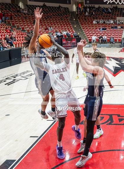 Thumbnail 2 in Duchesne vs. American Prep WV (UHSAA 2A Quarterfinal) photogallery.