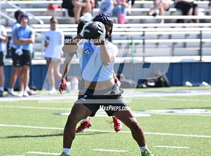 Thumbnail 2 in San Clemente vs. Corona del Mar (Brave 8 Invitational) photogallery.
