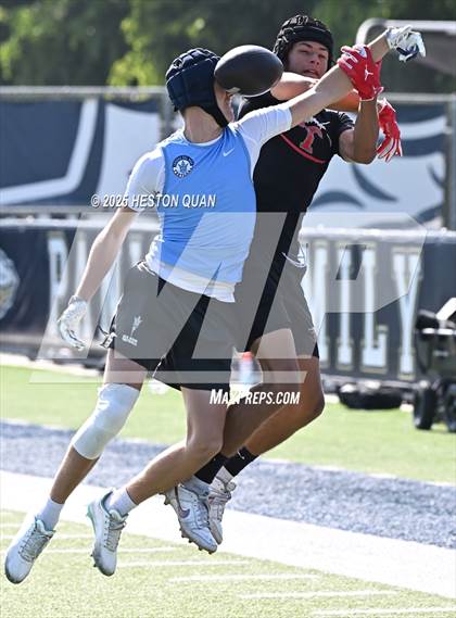 Thumbnail 3 in San Clemente vs. Corona del Mar (Brave 8 Invitational) photogallery.
