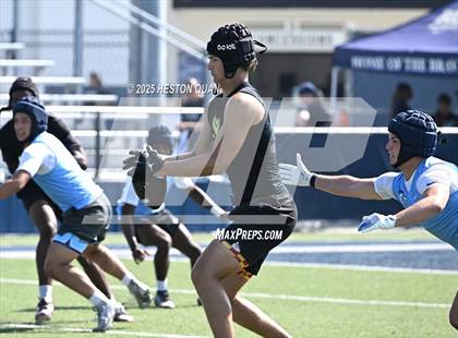 Thumbnail 2 in San Clemente vs. Corona del Mar (Brave 8 Invitational) photogallery.